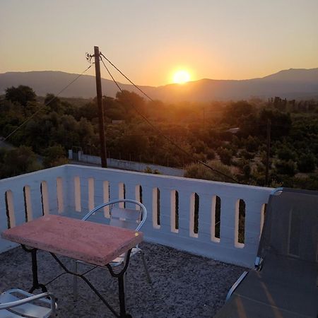 Apartamento Stefanos Garden Arménoi Exterior foto