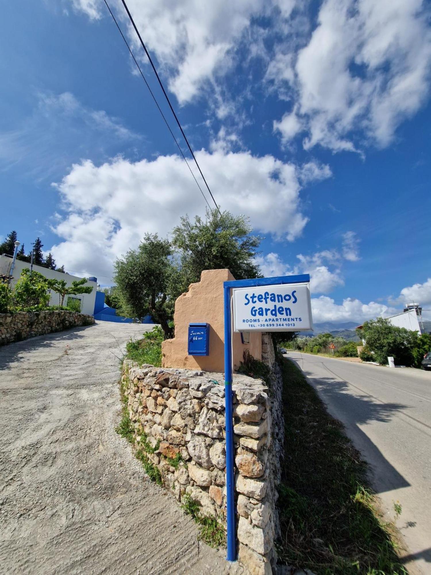 Apartamento Stefanos Garden Arménoi Exterior foto
