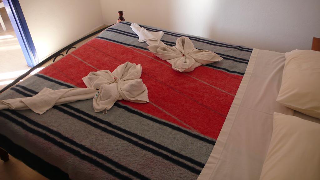 Apartamento Stefanos Garden Arménoi Habitación foto